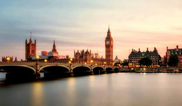 L’hypothèse en dissertation et la curiosité du voyageur : deux démarches d’esprit ouvertes